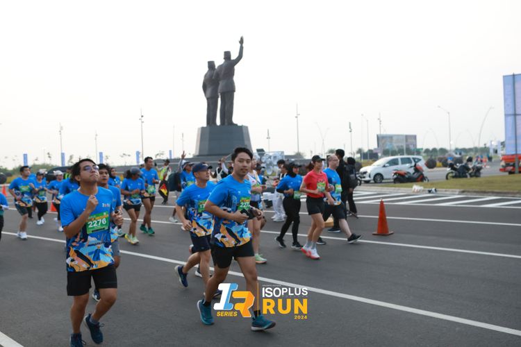 Race photo from ISOPlus Run 2024 Jakarta