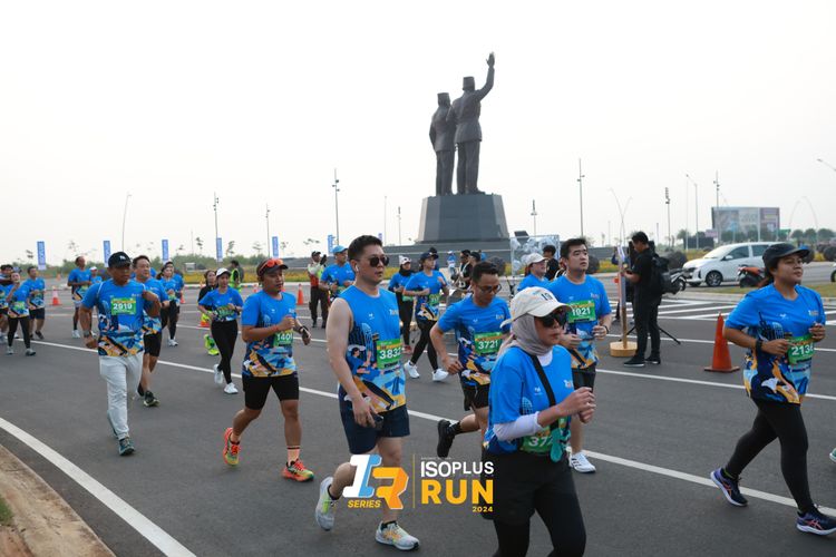 Race photo from ISOPlus Run 2024 Jakarta