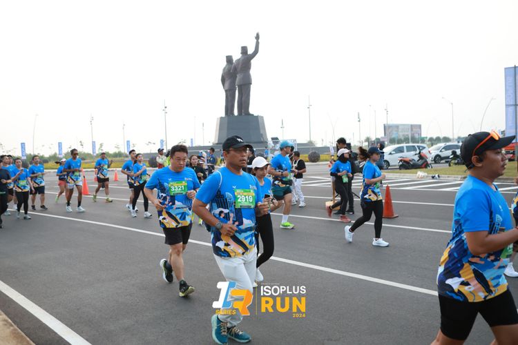 Race photo from ISOPlus Run 2024 Jakarta