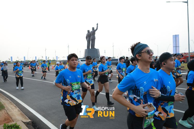 Race photo from ISOPlus Run 2024 Jakarta