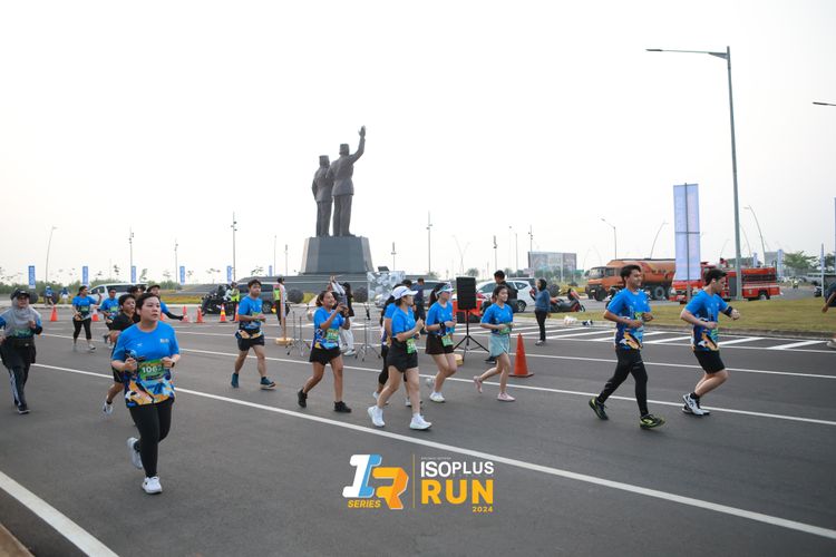 Race photo from ISOPlus Run 2024 Jakarta