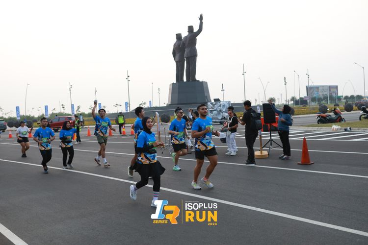 Race photo from ISOPlus Run 2024 Jakarta