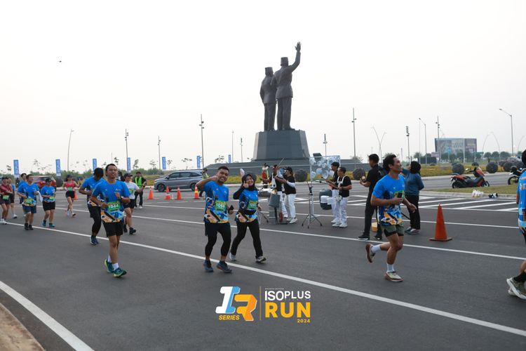 Race photo from ISOPlus Run 2024 Jakarta