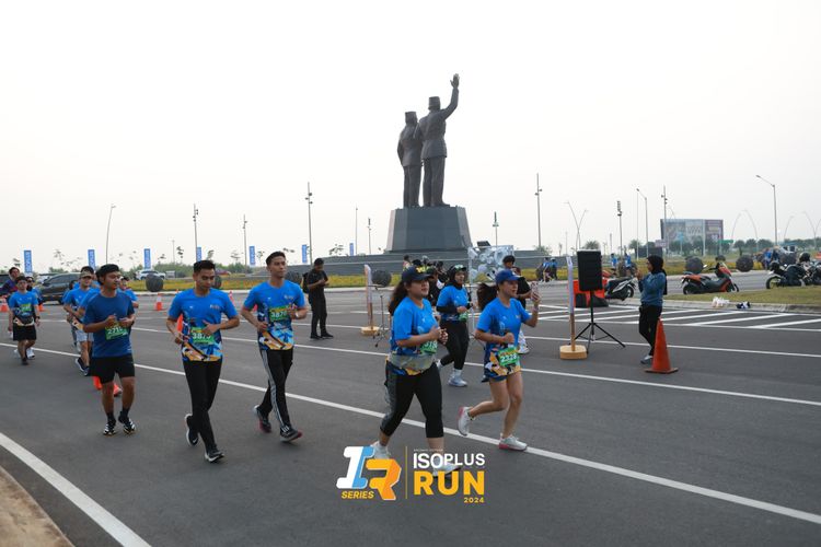 Race photo from ISOPlus Run 2024 Jakarta