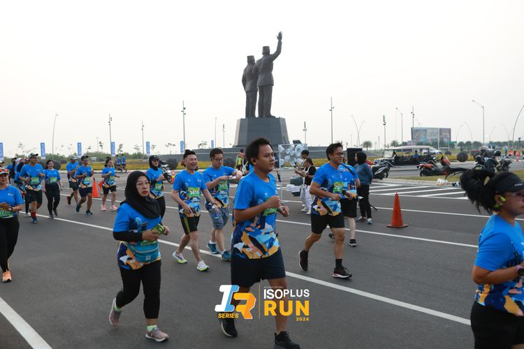 Race photo from ISOPlus Run 2024 Jakarta