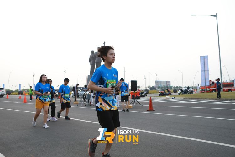 Race photo from ISOPlus Run 2024 Jakarta