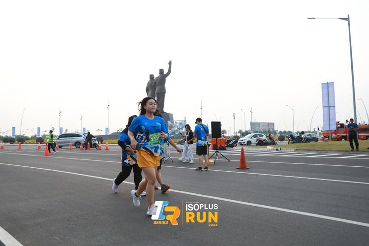 Race photo from ISOPlus Run 2024 Jakarta