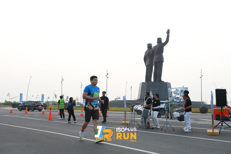 Race photo from ISOPlus Run 2024 Jakarta