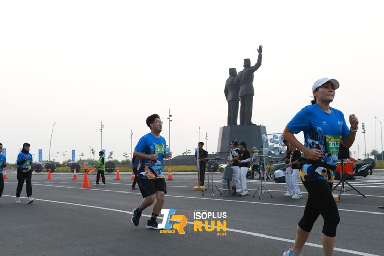 Race photo from ISOPlus Run 2024 Jakarta