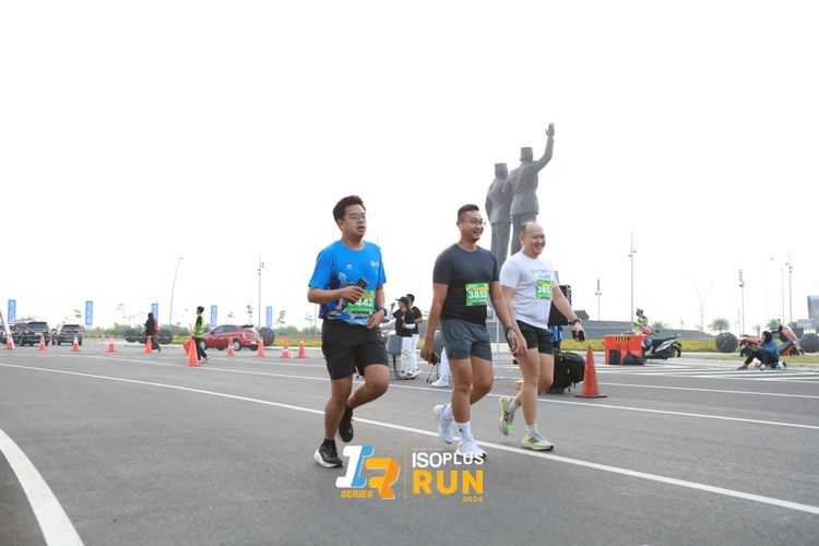 Race photo from ISOPlus Run 2024 Jakarta