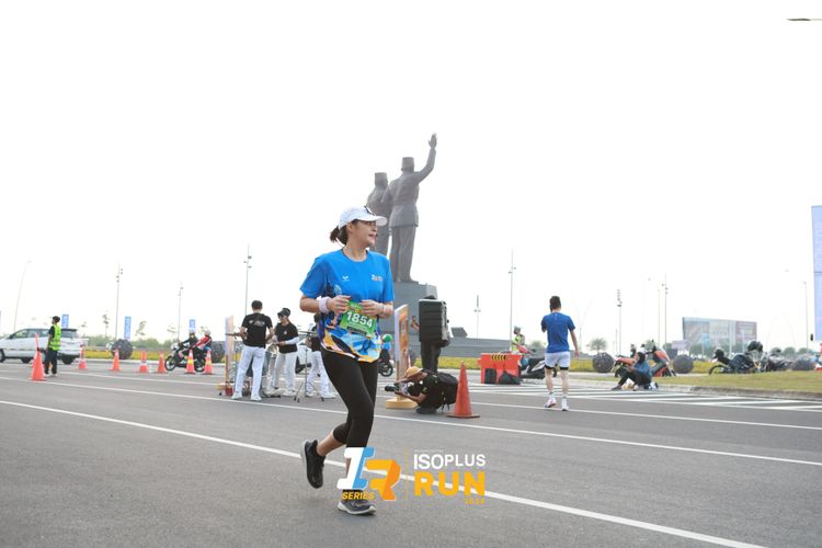 Race photo from ISOPlus Run 2024 Jakarta