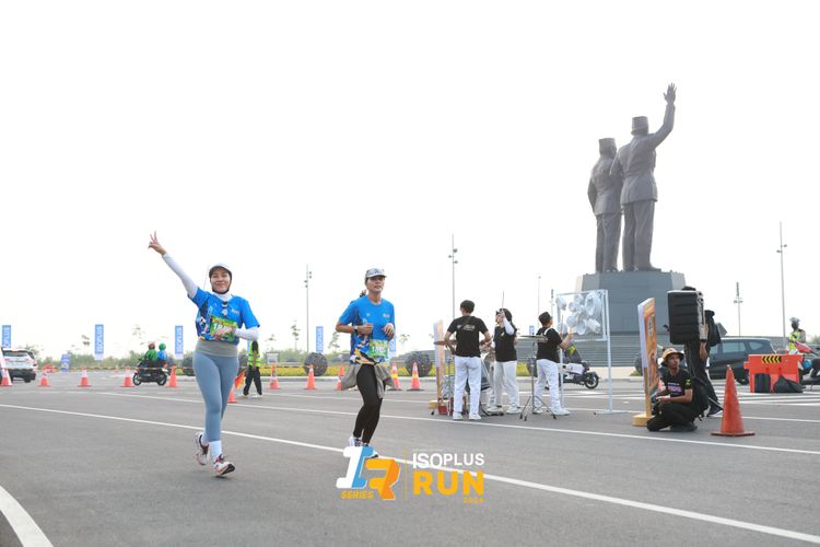Race photo from ISOPlus Run 2024 Jakarta