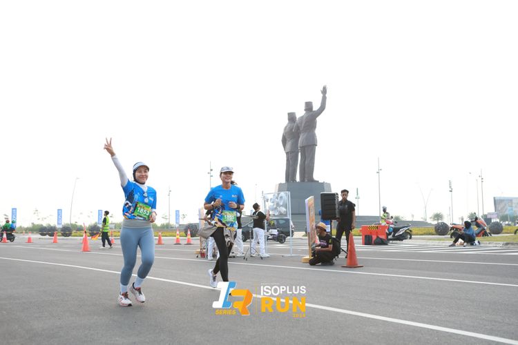 Race photo from ISOPlus Run 2024 Jakarta