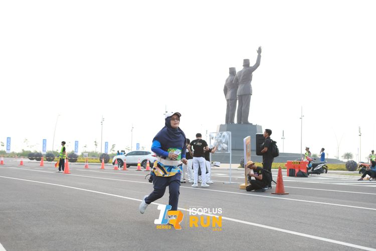 Race photo from ISOPlus Run 2024 Jakarta