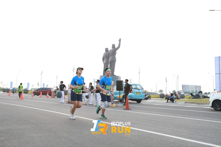 Race photo from ISOPlus Run 2024 Jakarta