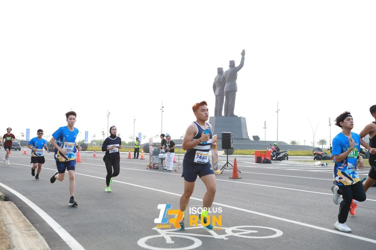 Race photo from ISOPlus Run 2024 Jakarta