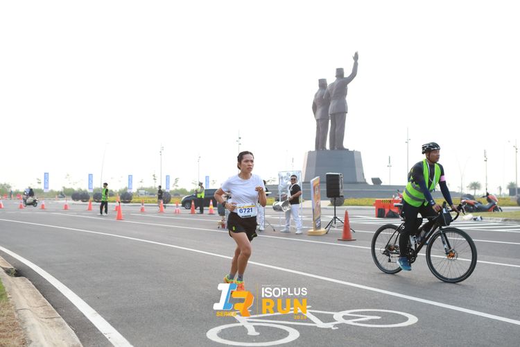 Race photo from ISOPlus Run 2024 Jakarta