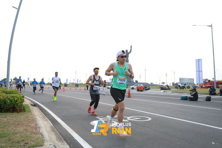 Race photo from ISOPlus Run 2024 Jakarta