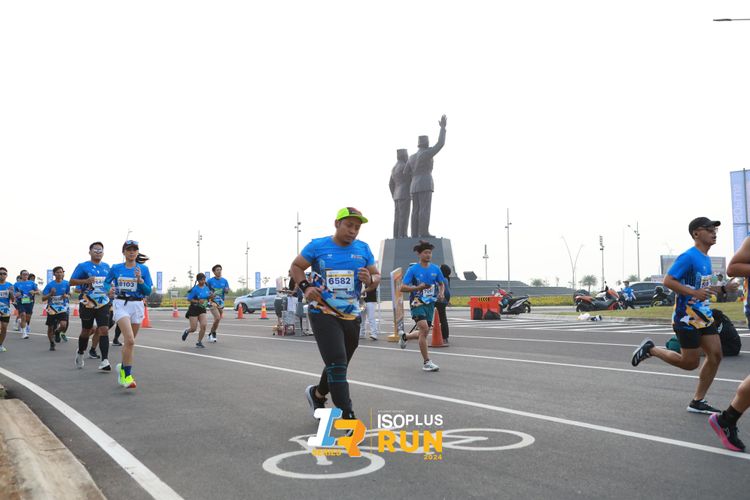 Race photo from ISOPlus Run 2024 Jakarta