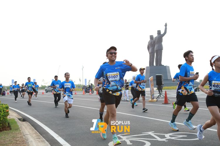 Race photo from ISOPlus Run 2024 Jakarta