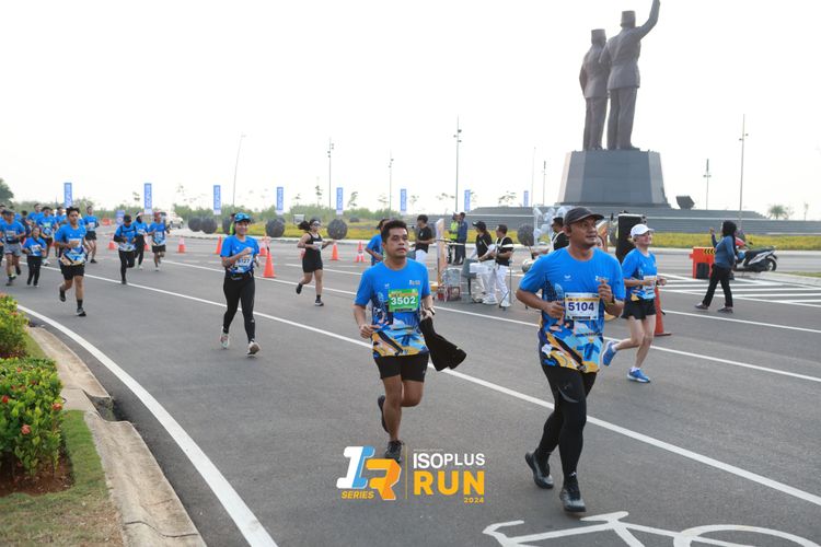 Race photo from ISOPlus Run 2024 Jakarta