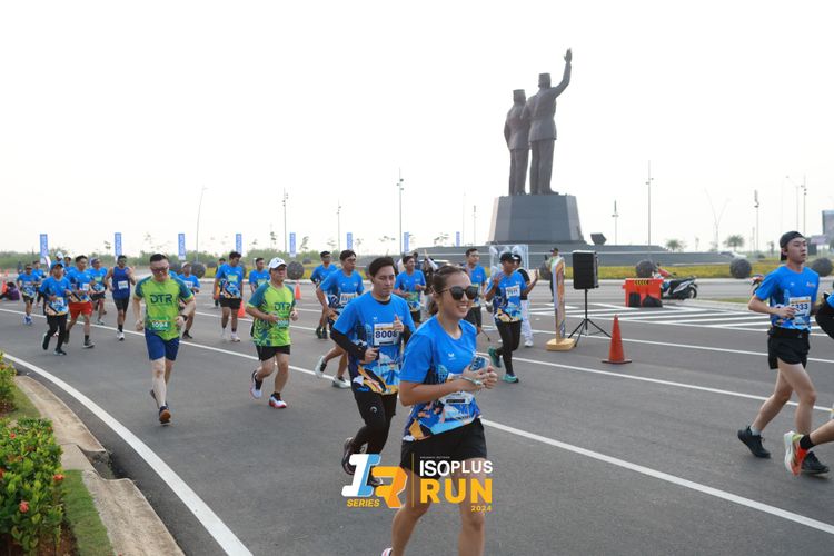 Race photo from ISOPlus Run 2024 Jakarta