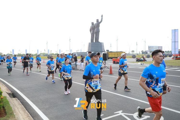 Race photo from ISOPlus Run 2024 Jakarta