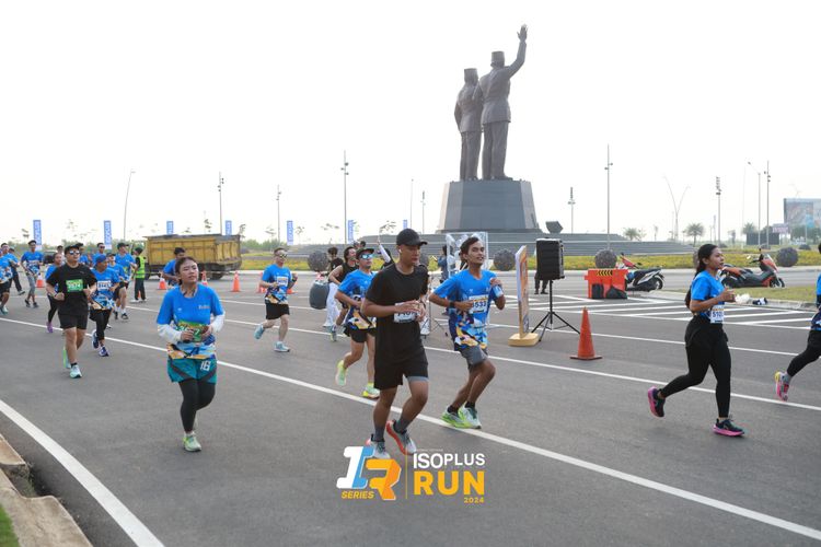 Race photo from ISOPlus Run 2024 Jakarta