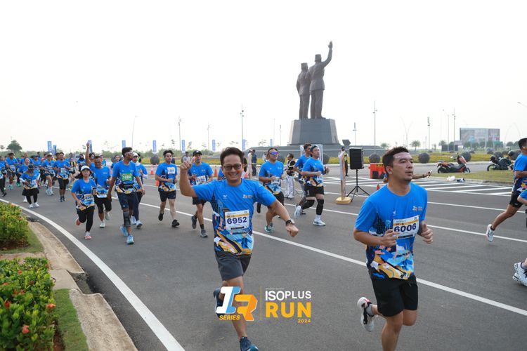 Race photo from ISOPlus Run 2024 Jakarta