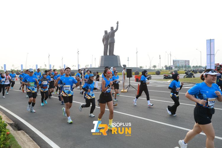 Race photo from ISOPlus Run 2024 Jakarta