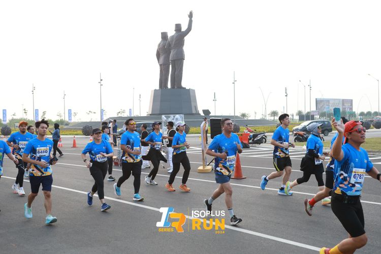 Race photo from ISOPlus Run 2024 Jakarta