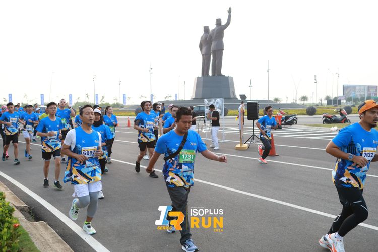Race photo from ISOPlus Run 2024 Jakarta