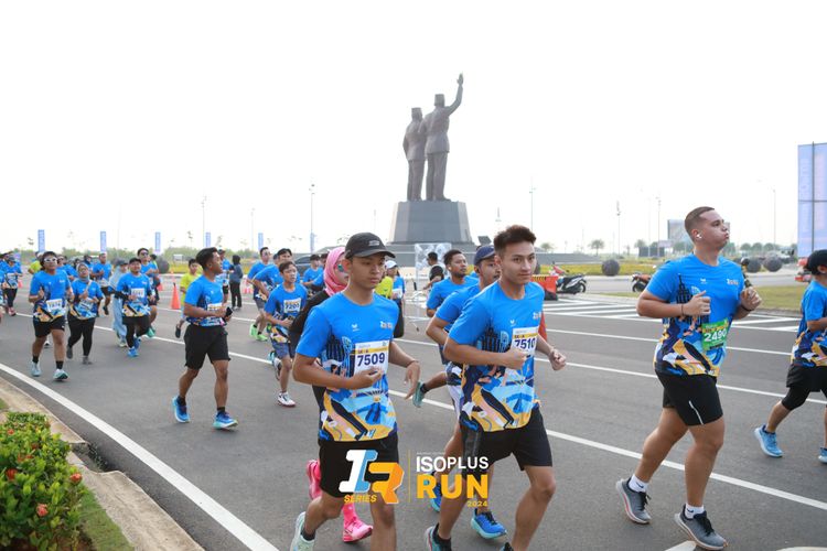 Race photo from ISOPlus Run 2024 Jakarta