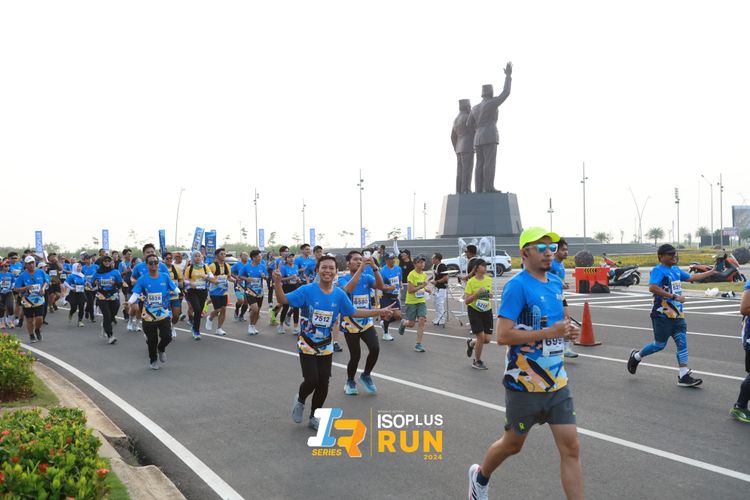 Race photo from ISOPlus Run 2024 Jakarta