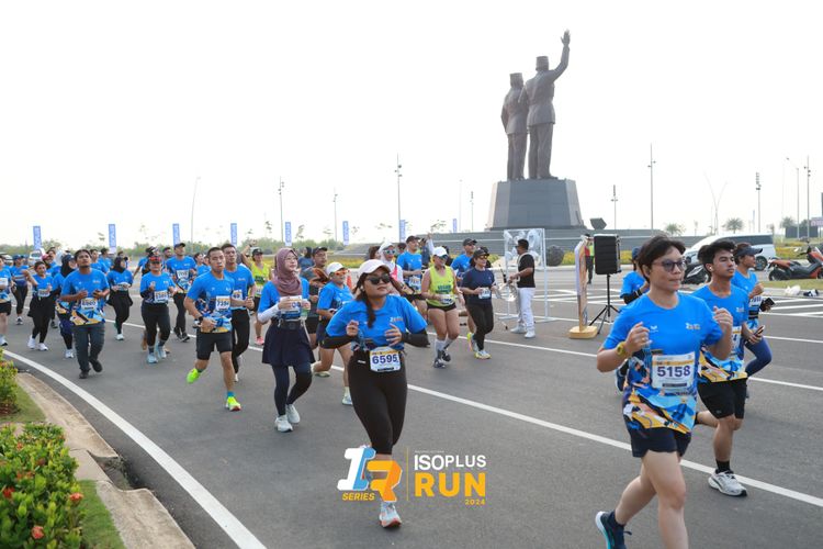 Race photo from ISOPlus Run 2024 Jakarta