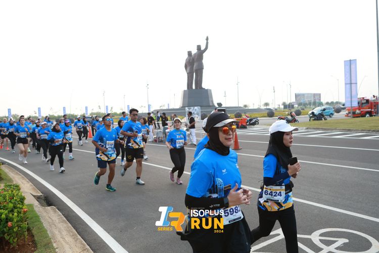 Race photo from ISOPlus Run 2024 Jakarta