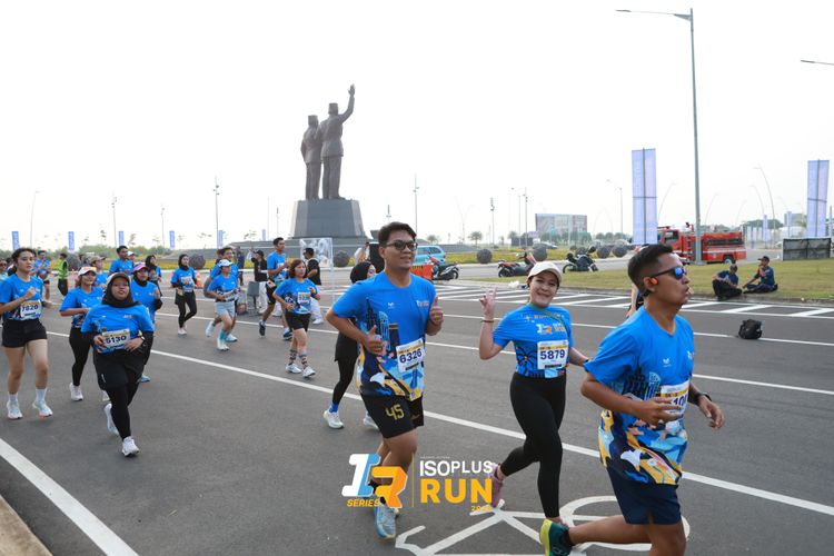 Race photo from ISOPlus Run 2024 Jakarta