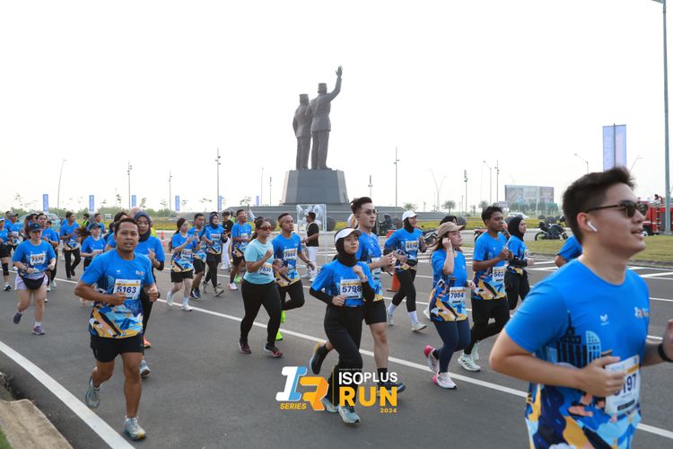 Race photo from ISOPlus Run 2024 Jakarta