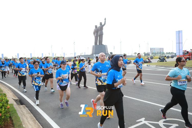 Race photo from ISOPlus Run 2024 Jakarta