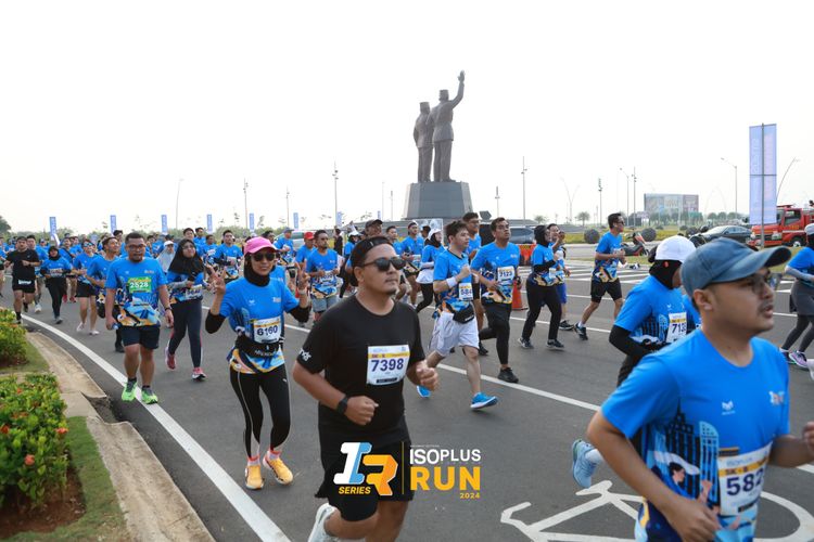 Race photo from ISOPlus Run 2024 Jakarta