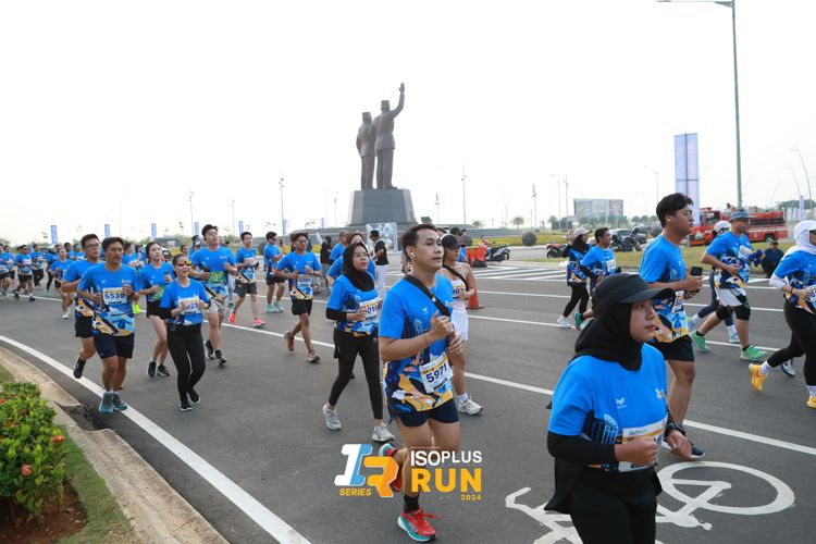 Race photo from ISOPlus Run 2024 Jakarta