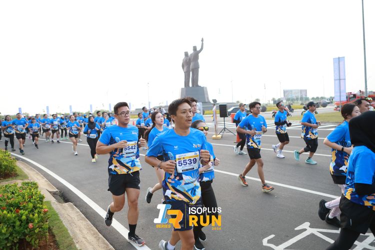 Race photo from ISOPlus Run 2024 Jakarta