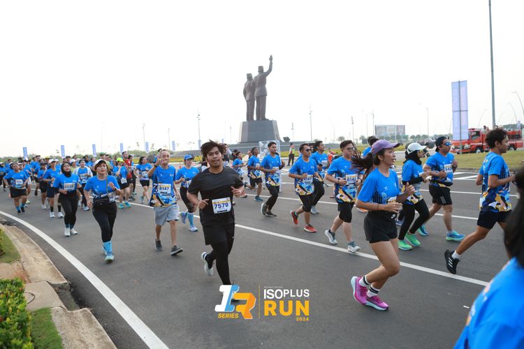 Race photo from ISOPlus Run 2024 Jakarta