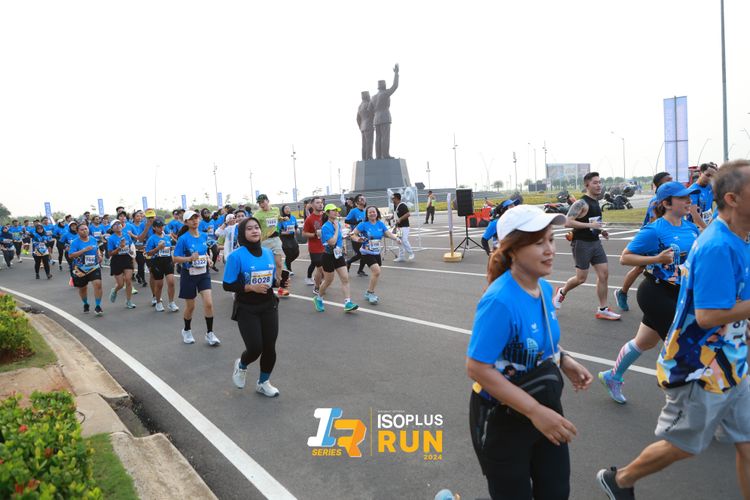 Race photo from ISOPlus Run 2024 Jakarta