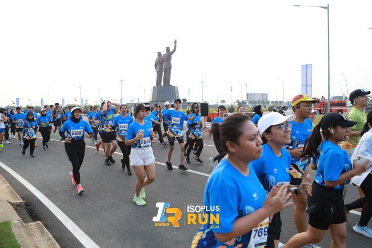 Race photo from ISOPlus Run 2024 Jakarta