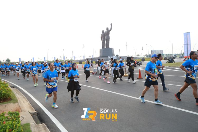 Race photo from ISOPlus Run 2024 Jakarta