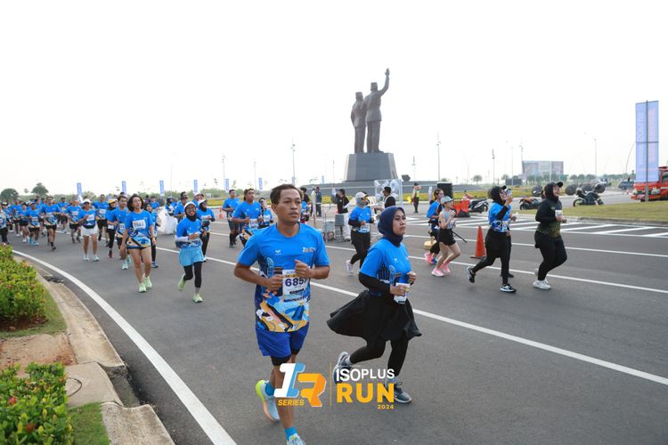 Race photo from ISOPlus Run 2024 Jakarta