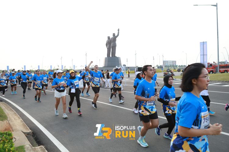Race photo from ISOPlus Run 2024 Jakarta
