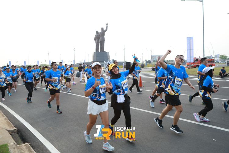 Race photo from ISOPlus Run 2024 Jakarta