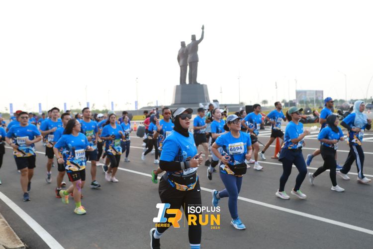 Race photo from ISOPlus Run 2024 Jakarta